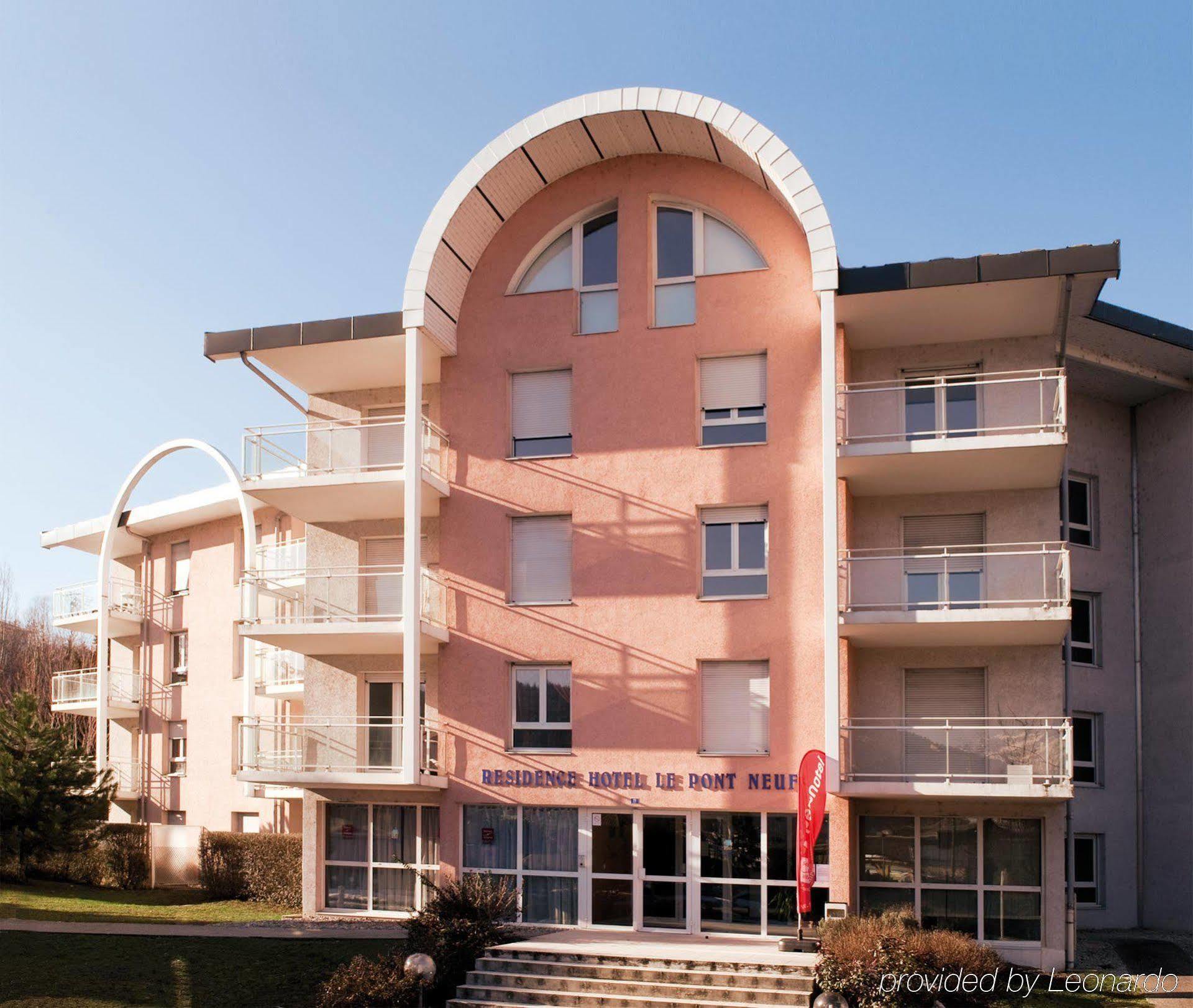 Sejours & Affaires Annecy Le Pont Neuf Aparthotel Cran-Gevrier Exterior photo