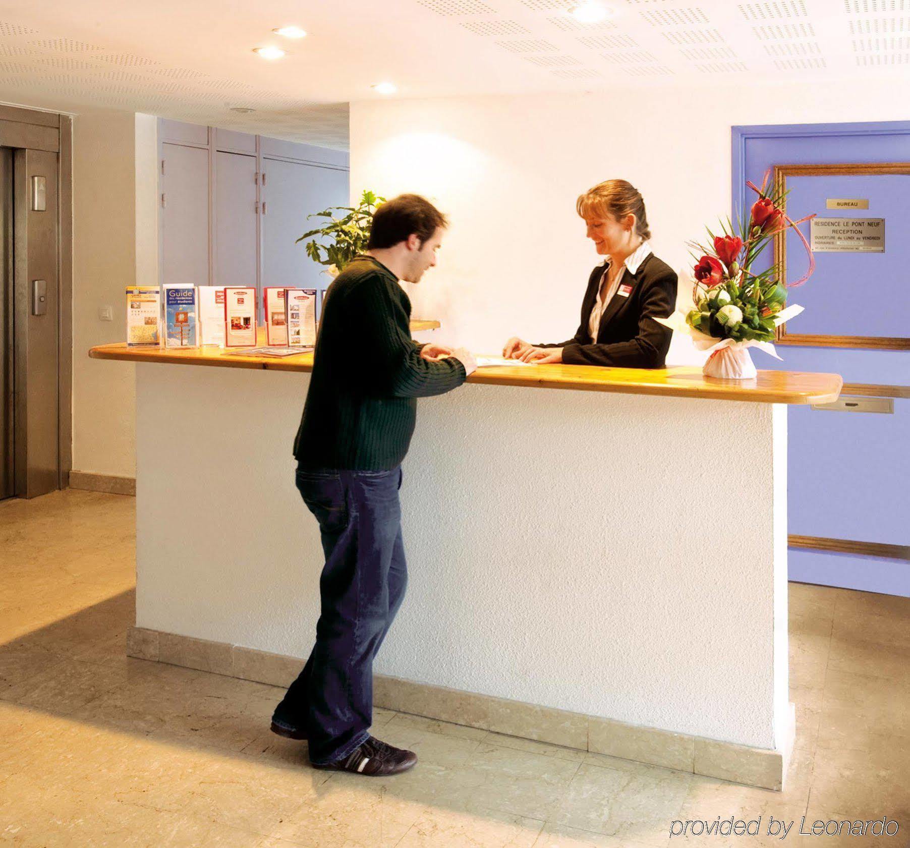Sejours & Affaires Annecy Le Pont Neuf Aparthotel Cran-Gevrier Exterior photo